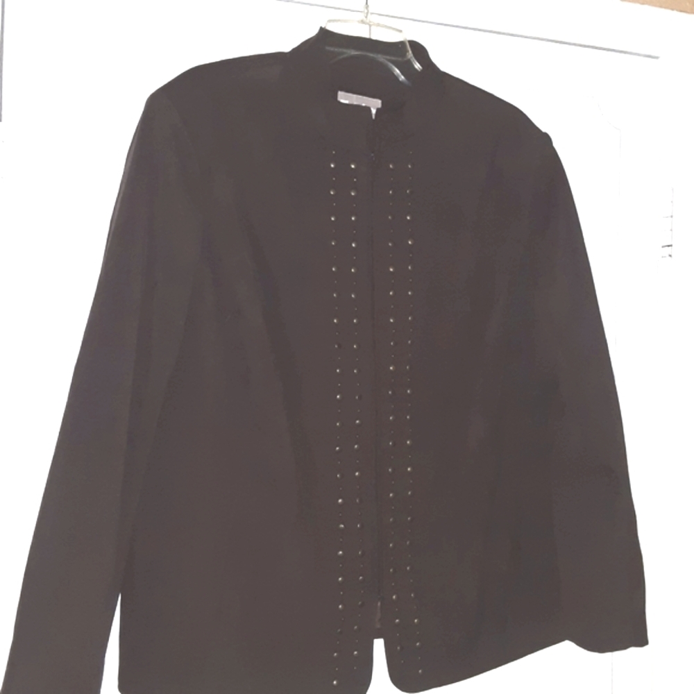 ā¤ļø FINAL REDUCTION Studded Jacket